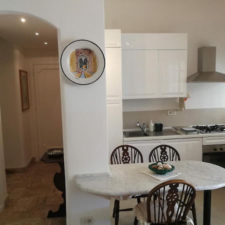 Intero Appartamento - A Soli 50 M Dal Mare Viareggio Exterior photo